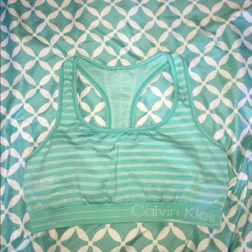 Reversible Calvin Klein sports bra size large